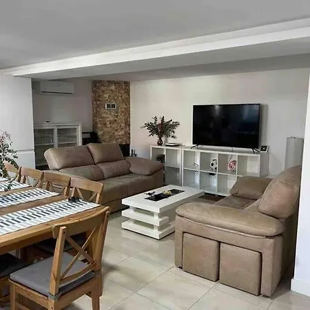 Nyaraló Casa Toja. Agradable Y Familiar. Vimianzo