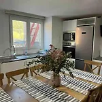 Casa Toja. Agradable Y Familiar. Vimianzo
